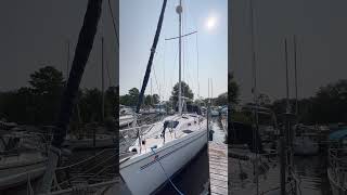 2006 Catalina 350 Exterior Flythrough