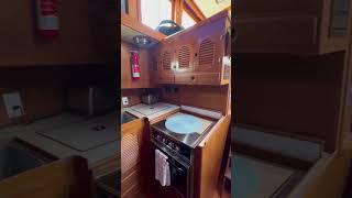 1987 Albin 43 Sundeck - Interior Video