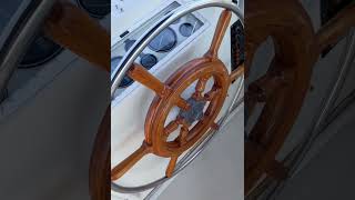 1991 Grand Banks 36 Exterior Flythrough