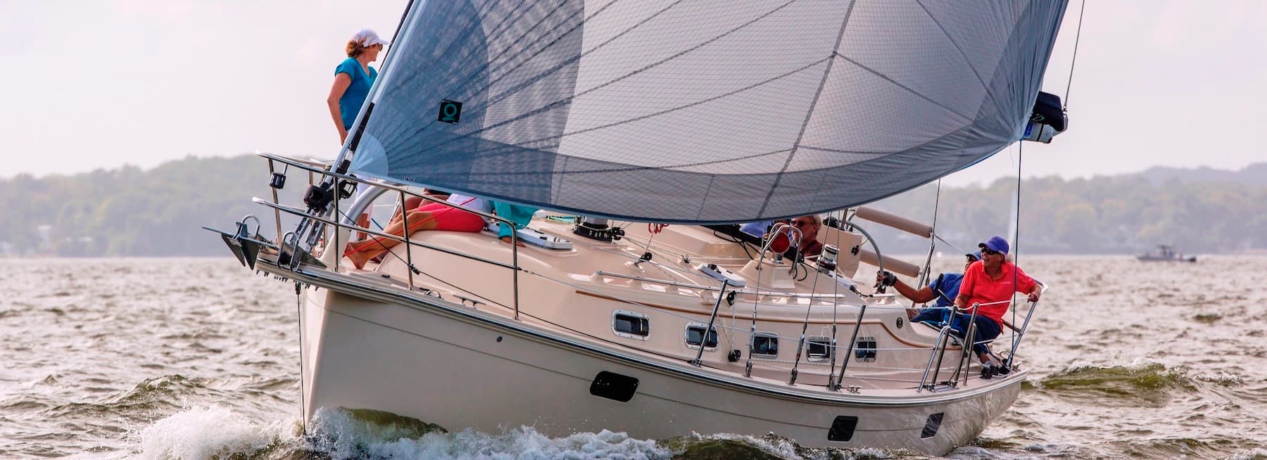 All-new Island Packet 349 Review: "A true sailor's boat" -- SAIL Magazine