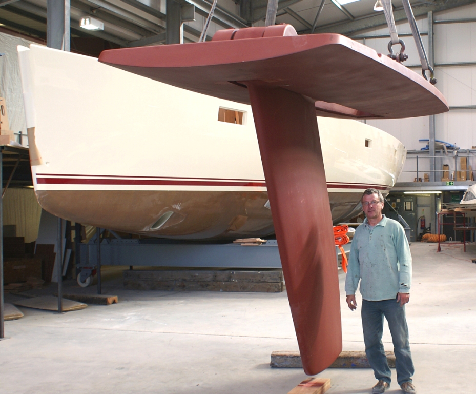 Southerly Swing Keel - S&J Yachts Variable Draft Specialists