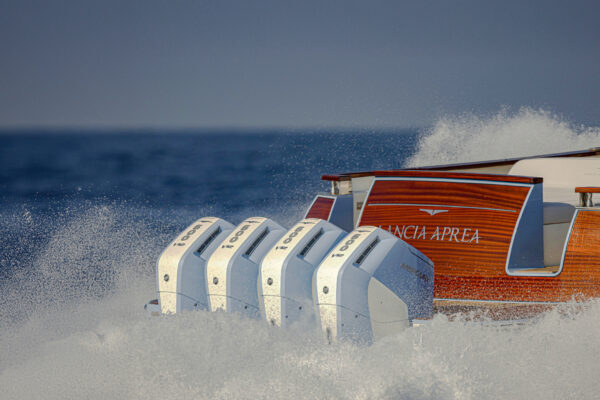 Fratelli Lancia Aprea 52 Outboard